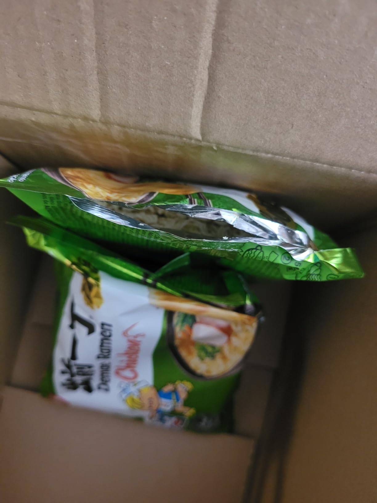 Nissin Demae Ramen Huhn Instant-Nudeln 1x100g mit Sesamöl