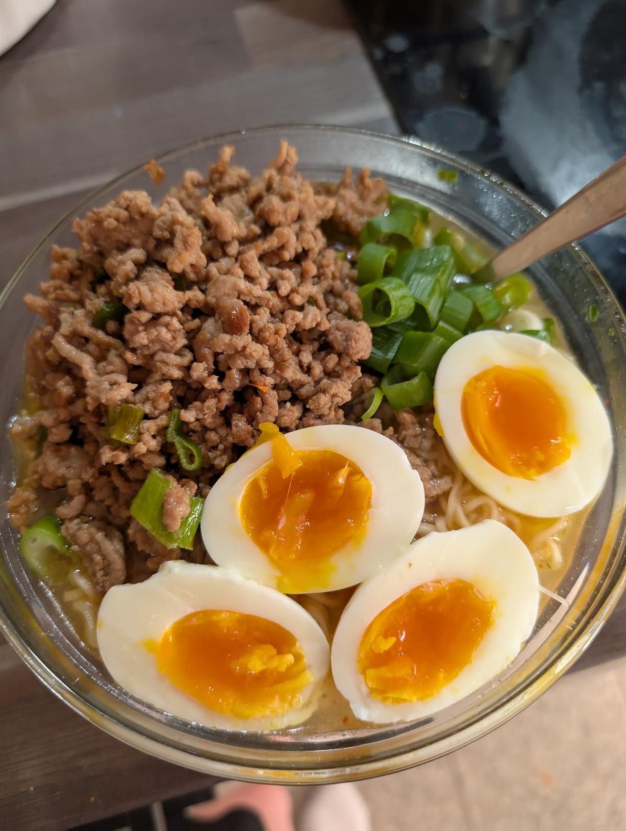 Nissin Demae Ramen Sesam Instant-Nudeln 1x100g mit Sesamöl