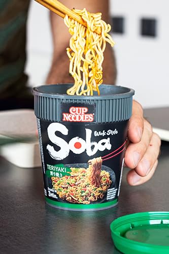 Nissin Cup Noodles Soba Teriyaki Instant-Nudeln 90g Becher