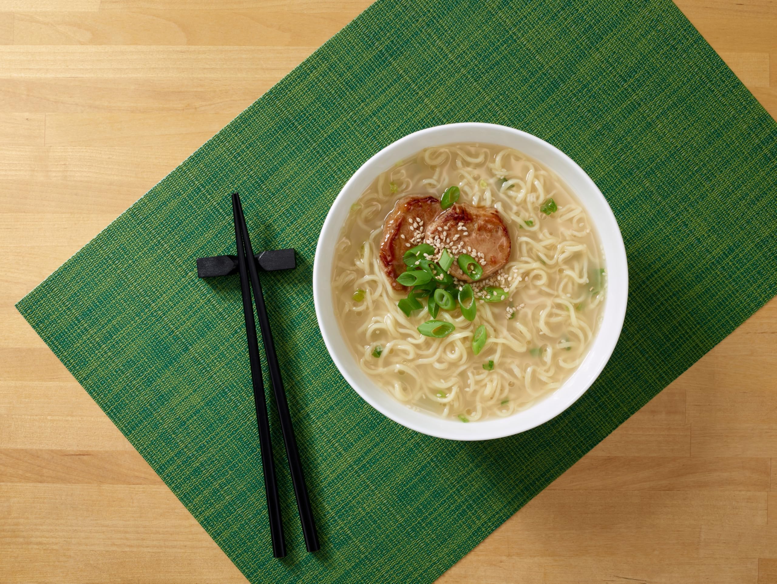 Nissin Ramen Premium Tonkotsu Ramen 10er Pack cremig