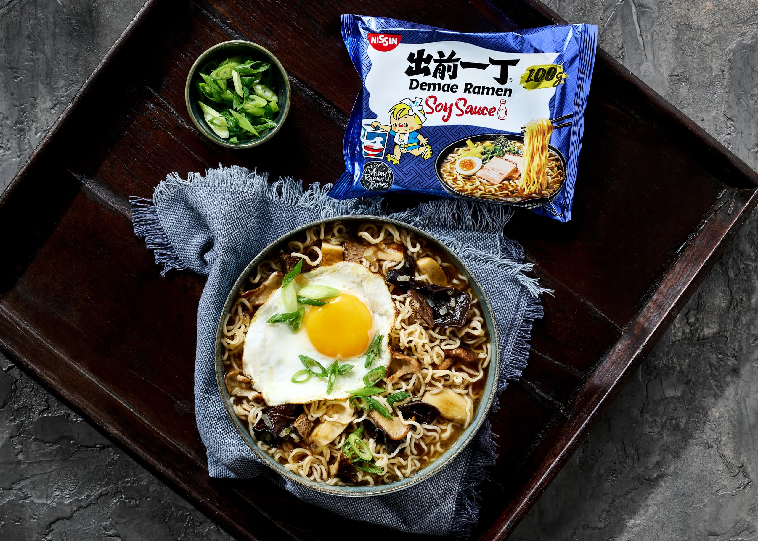 Nissin Demae Ramen Soy Sauce Instant-Nudeln 10x100g Sojasauce