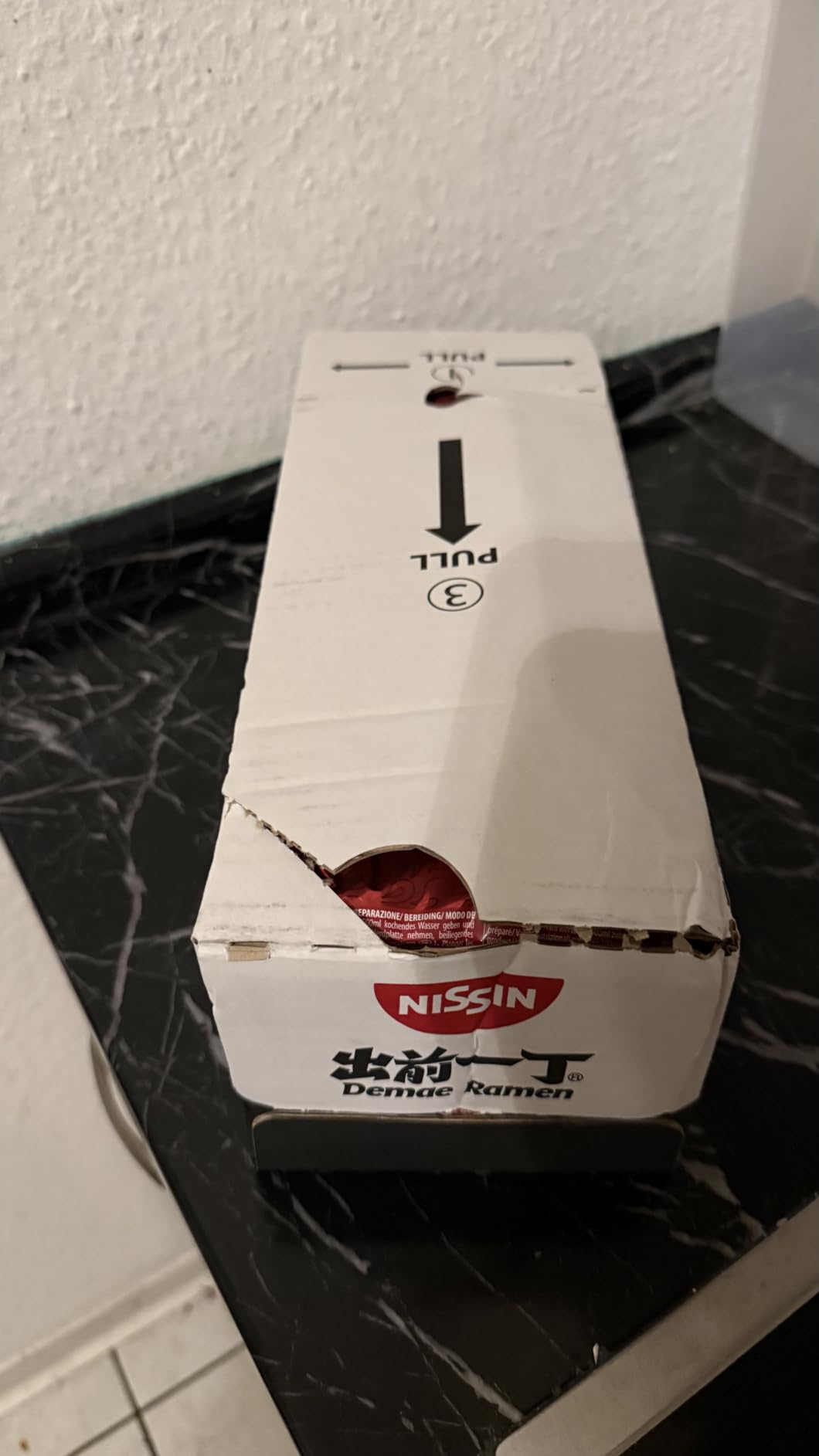 Nissin Demae Ramen Spicy Instant-Nudeln 10x100 g