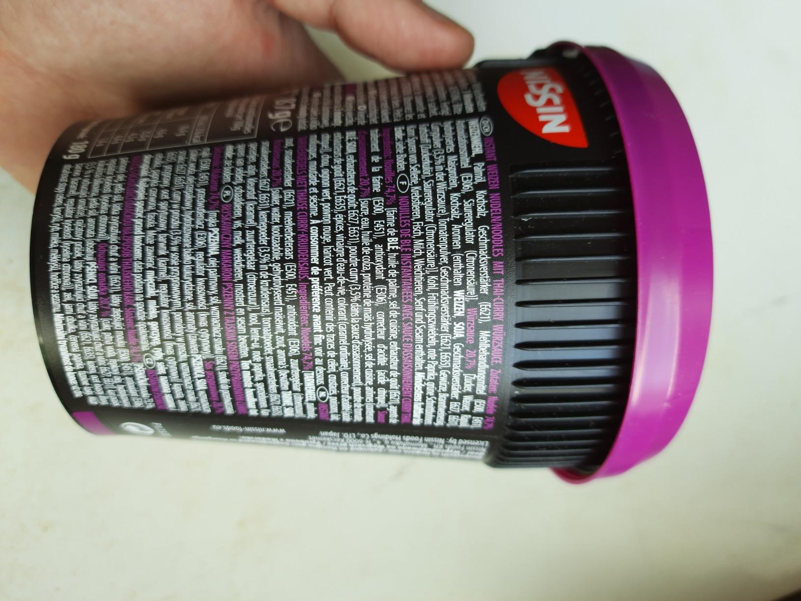 Nissin Cup Noodles Soba Thai Curry Instant-Nudeln 8x87 g