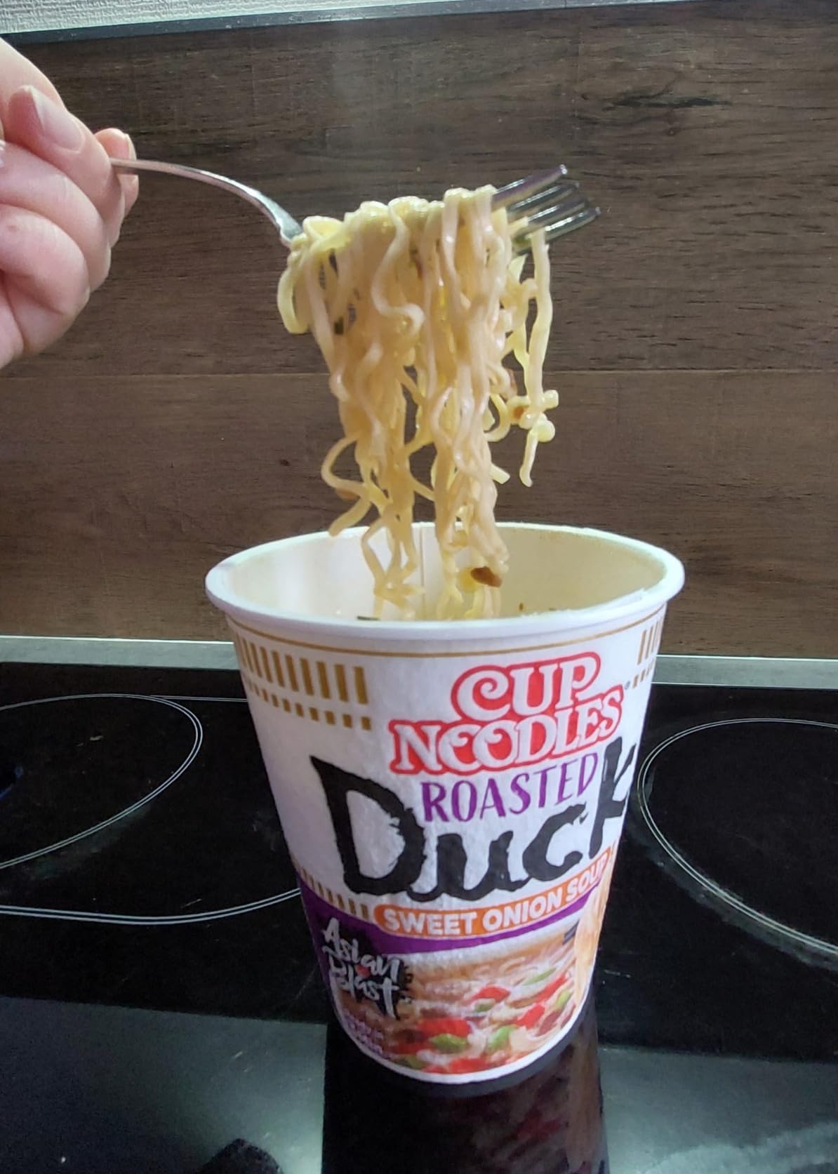 Nissin Cup Noodles Duck Instant-Becher 8x65g Ente