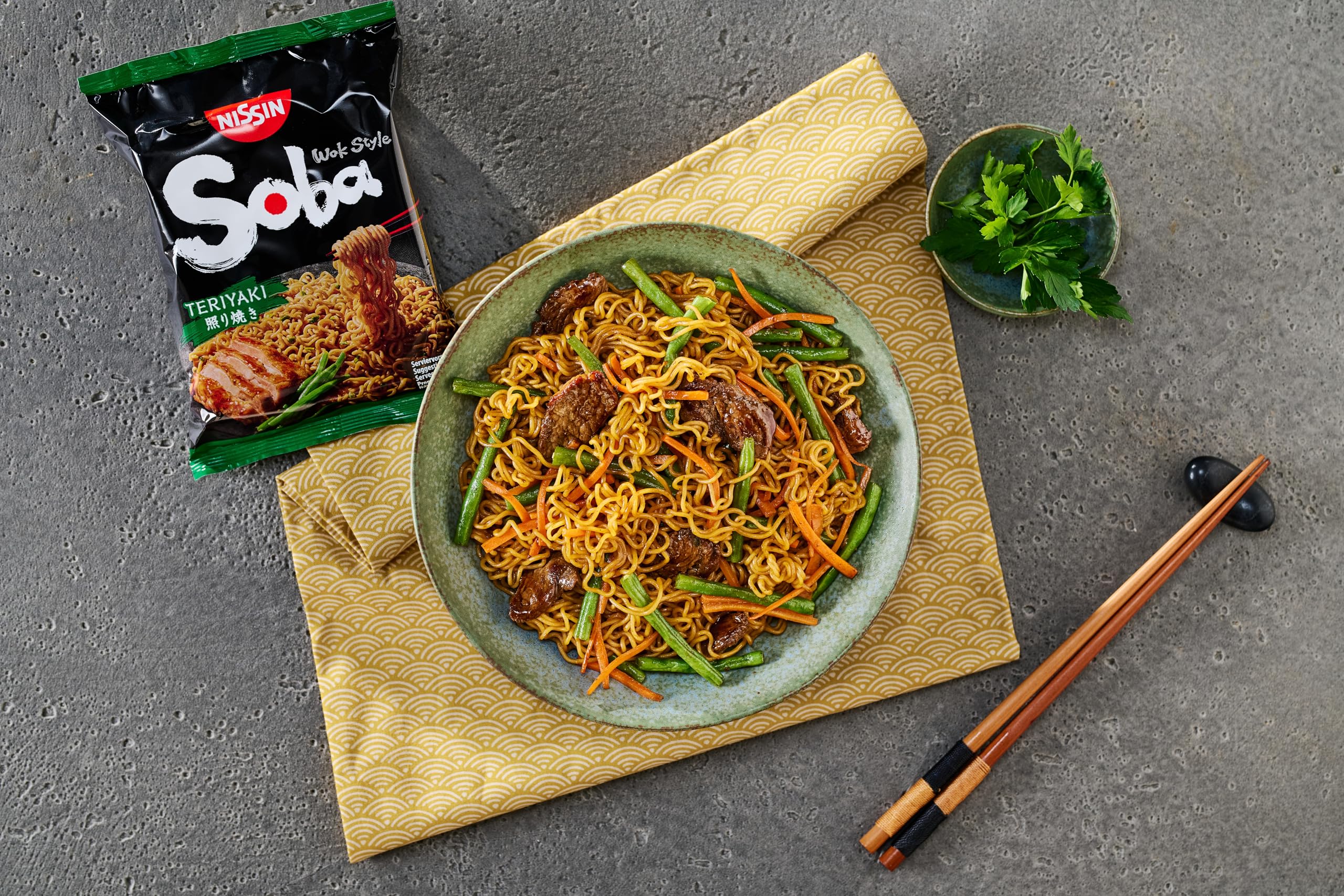 Nissin Soba Teriyaki Wok Nudeln 9er Pack 9x110g Pilze