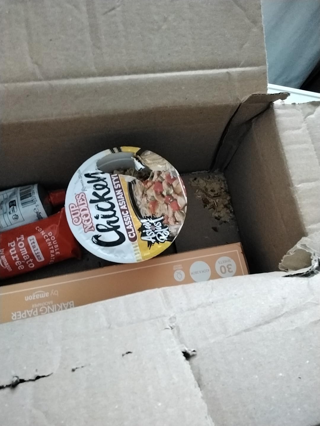 Nissin Cup Noodles Chicken Instant-Becher 63g Huhn-Ingwer