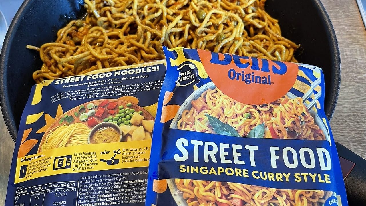 Ben's Original Street Food Singapore Curry Noodles 6x250g