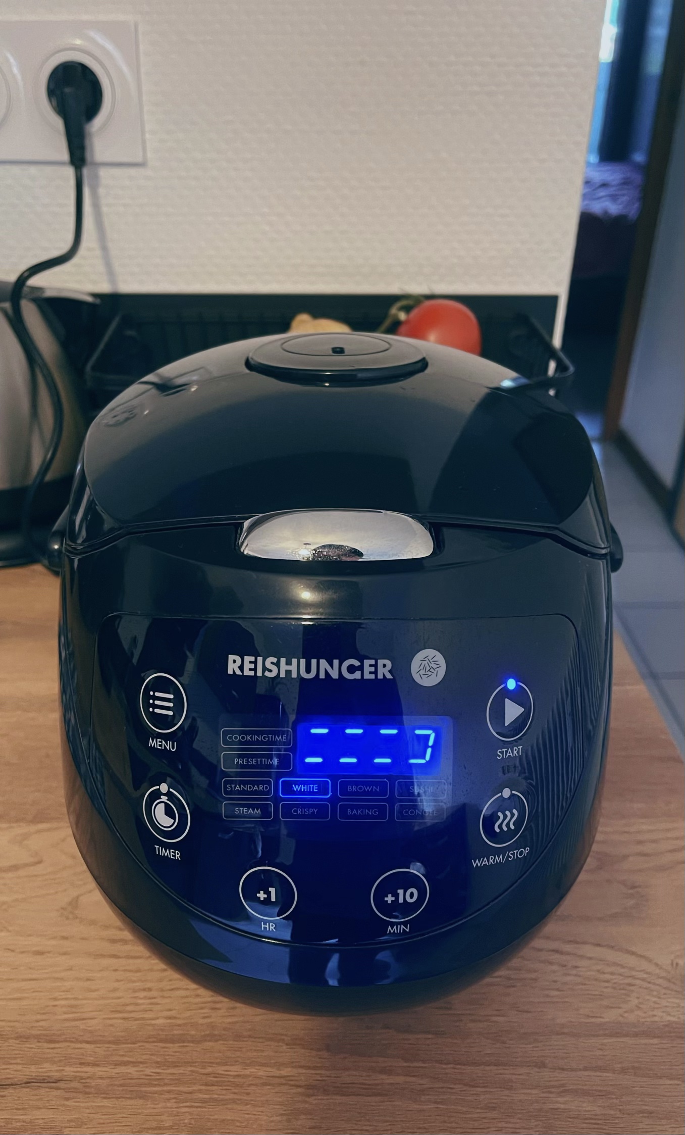 Reishunger Digital Mini Reiskocher 0,6 L Schwarz 8 Programme