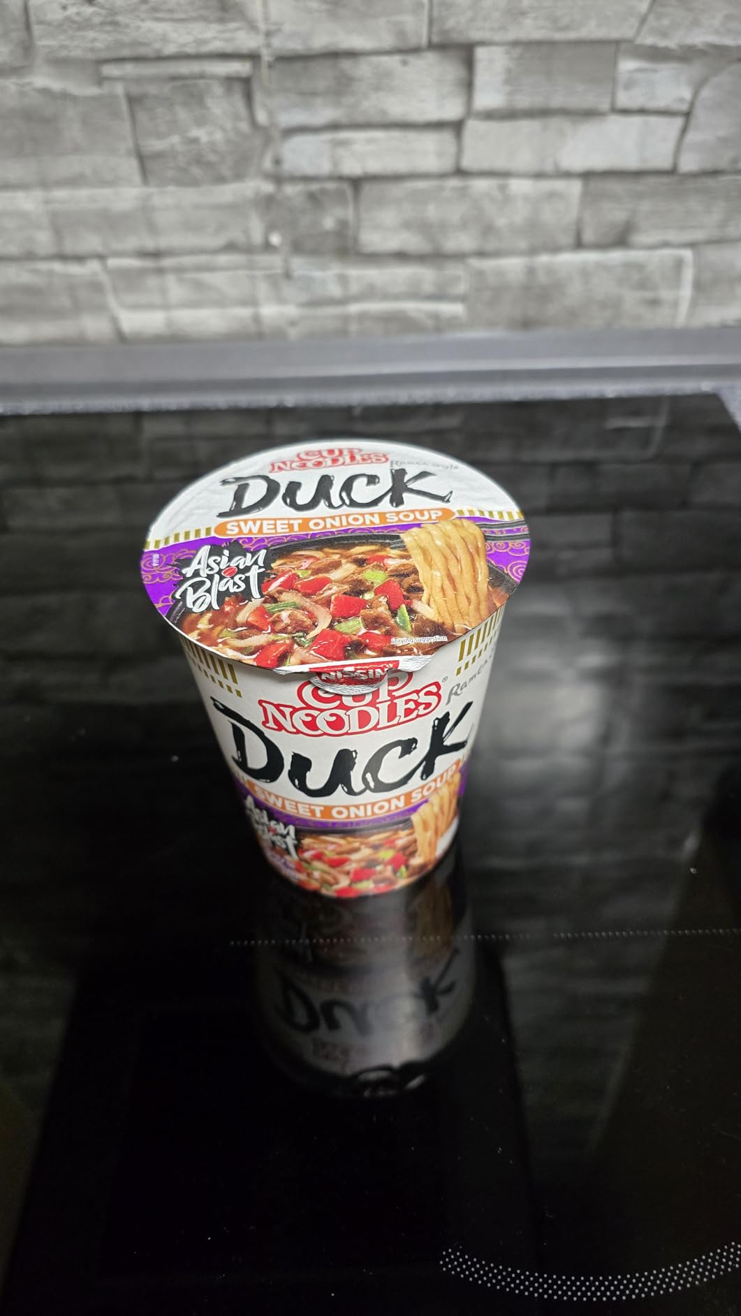 Nissin Cup Noodles Duck Instant-Becher 8x65g Ente