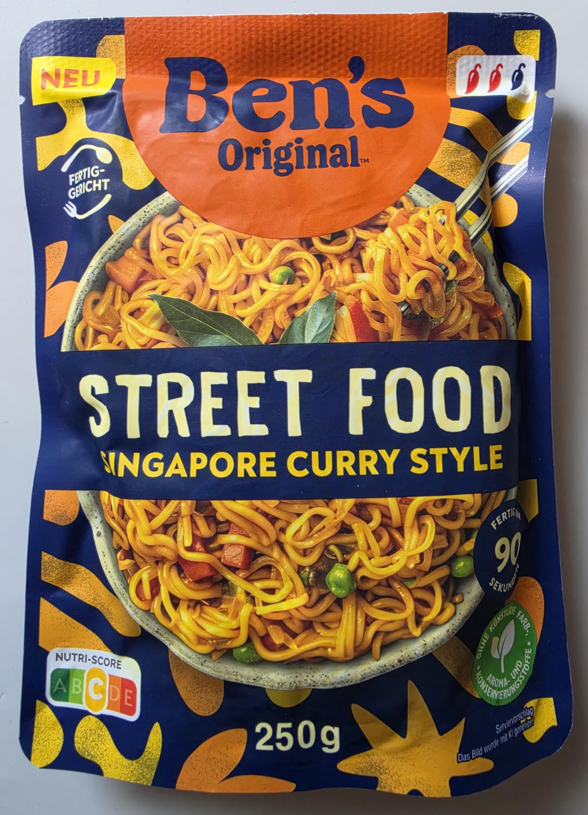 Ben's Original Street Food Singapore Curry Noodles 6x250g