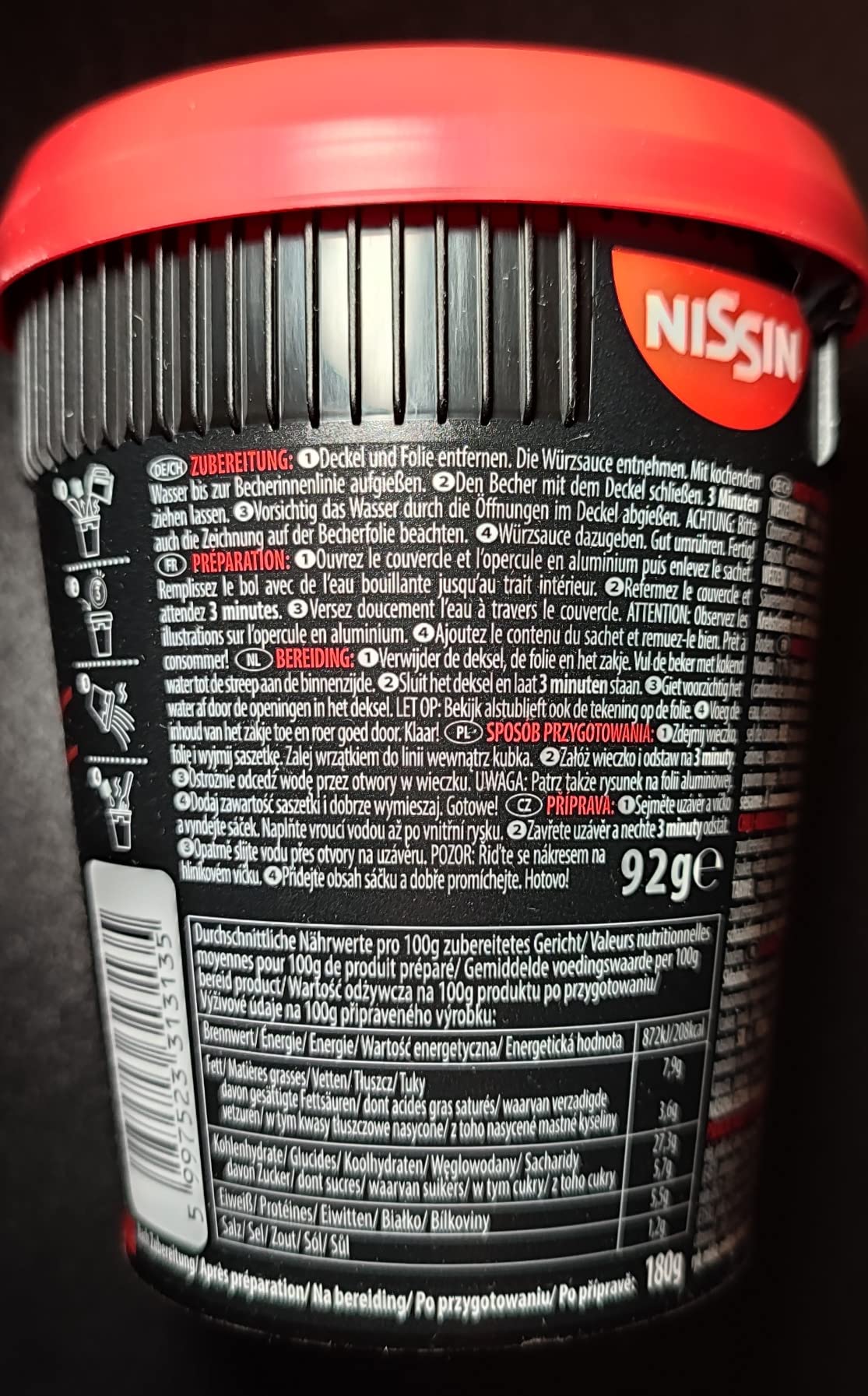 Nissin Cup Noodles Soba Chili Instant-Nudeln 92 g pikant
