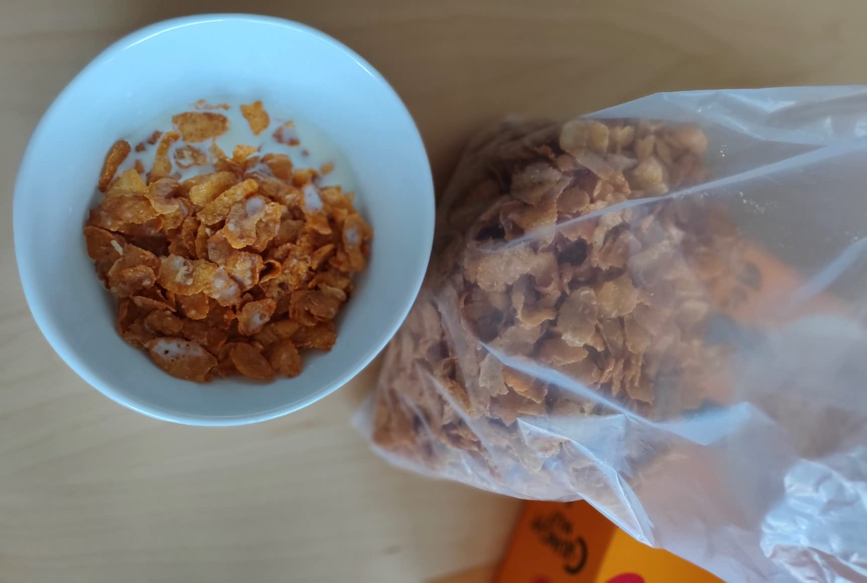 Kellogg's Crunchy Nut Cornflakes Honig-Erdnuss 720g