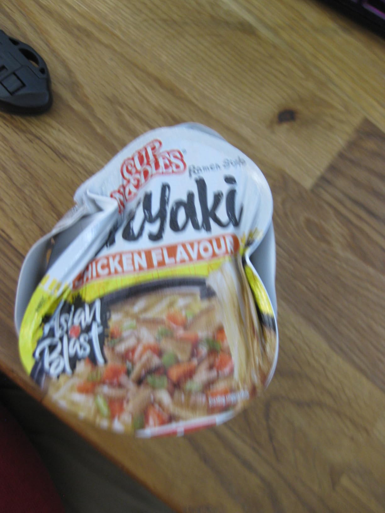 Nissin Cup Noodles Teriyaki Instant-Nudeln 67 g