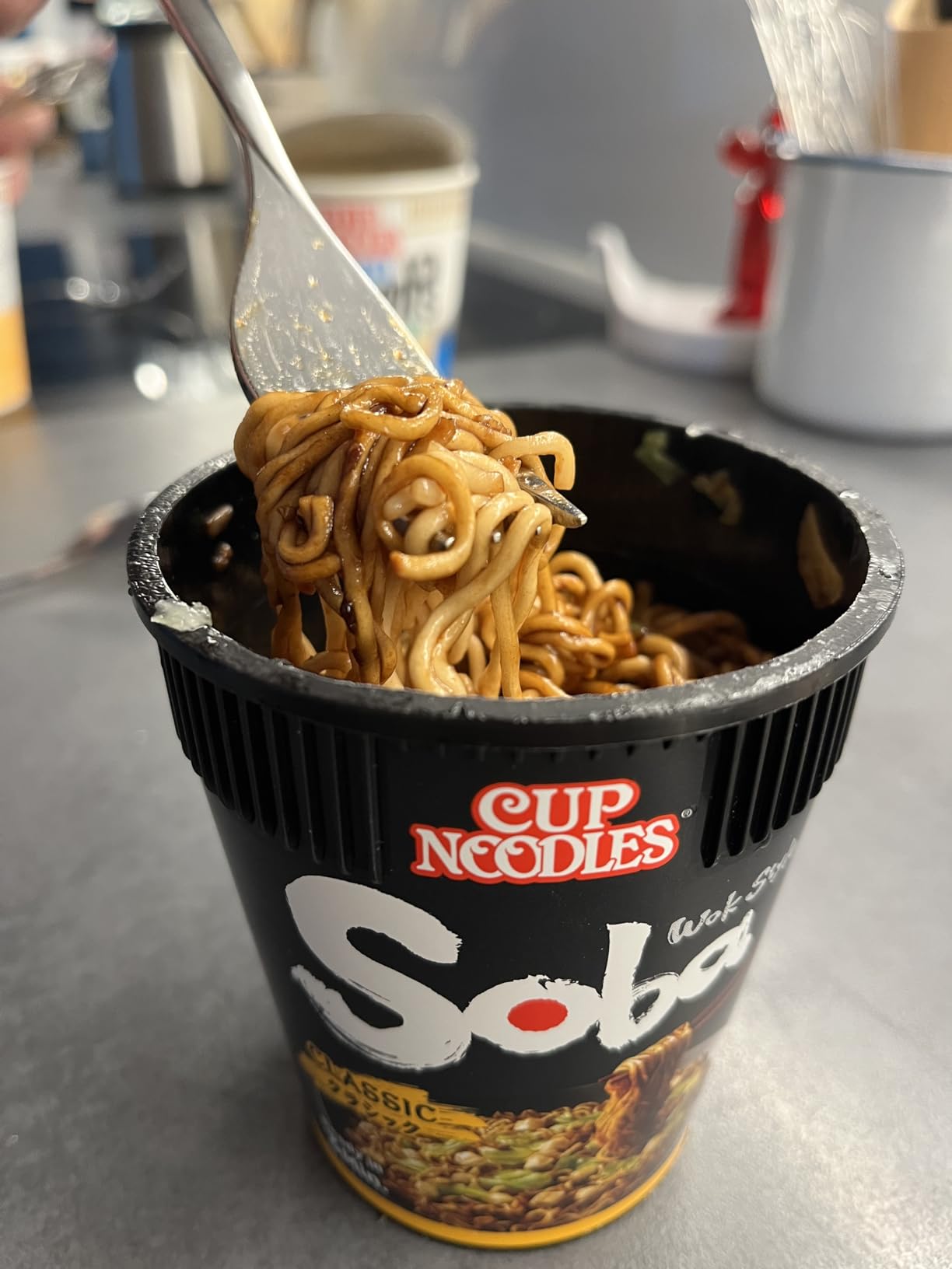 Nissin Soba Cup Classic Yakisoba-Becher 90g Wok-Art